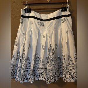 Dimri  Skirt with Black and Silver Embellishment Detailing Size Xl
